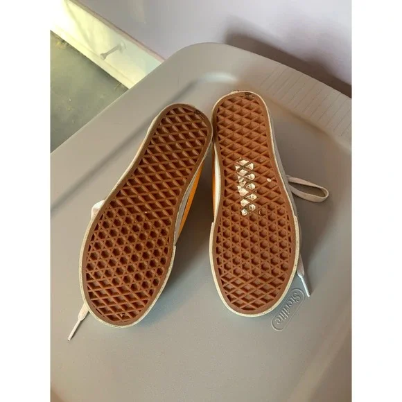 Vans Sneakers Neon Orange and White GUC size 5.5 women 4.0 men - Picture 8 of 13